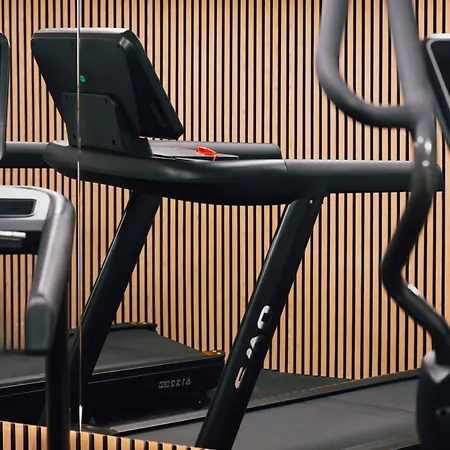 Mercury Tower 1br W Terrace And Rooftop Pool By Arco Collection Lejlighed *