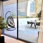 Mercury Tower 1br W Terrace And Rooftop Pool By Arco Collection Apartment