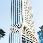 Mercury Tower 1br W Terrace And Rooftop Pool By Arco Collection