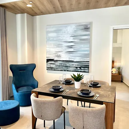 Mercury Tower 1br W Terrace And Rooftop Pool By Arco Collection Apartment *