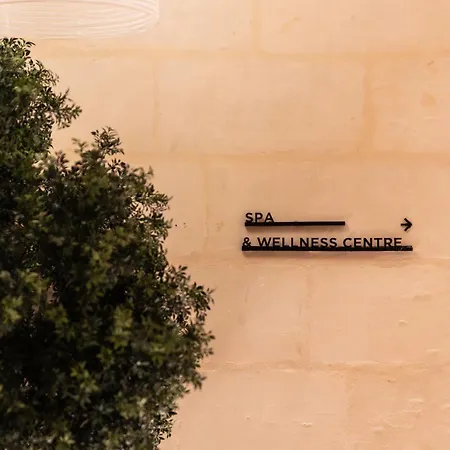 Mercury Tower 1br W Terrace And Rooftop Pool By Arco Collection * Saint Julian's