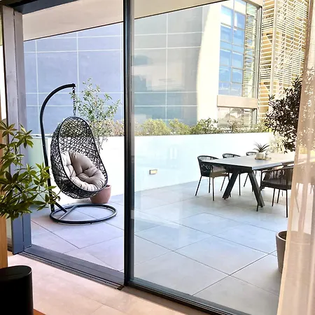 Mercury Tower 1br W Terrace And Rooftop Pool By Arco Collection Lägenhet